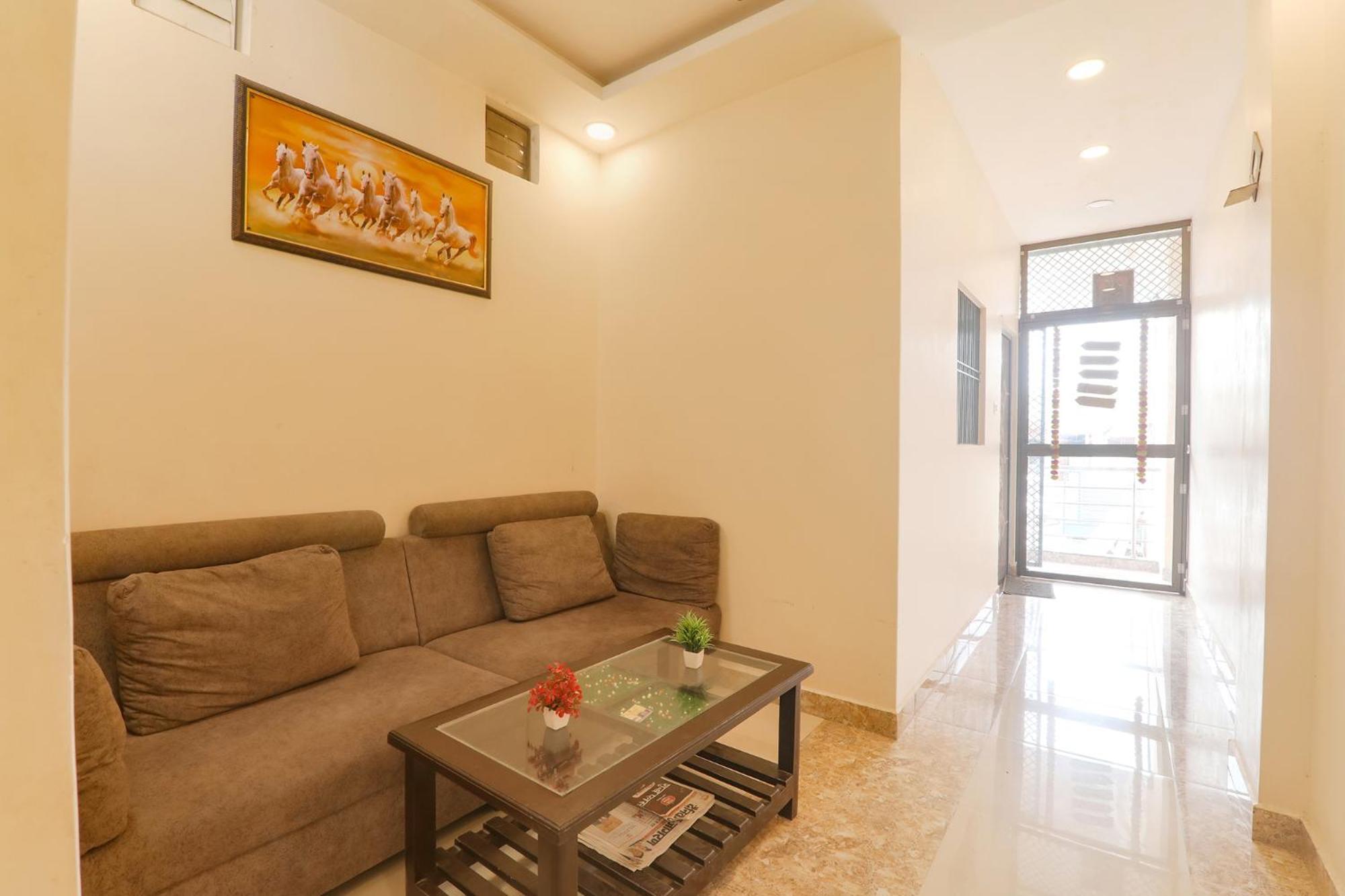 Fabhotel Rk Palace Ayodhya ภายนอก รูปภาพ